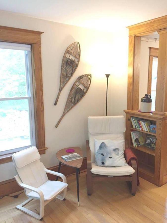 The Craftsman Farmhouse With Modern Flair ベスレヘム エクステリア 写真
